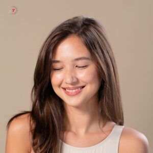 Classy And Refined Skincare Clinic Promotion Instagram Post